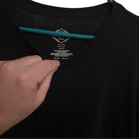 St. John’s Bay 3XL & 4XL Moisture Wicking TShirt Bundle Black and White - Picture 8 of 9